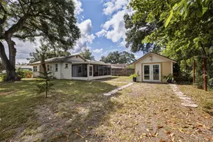 1601 54th St S, Gulfport, FL 33707 - Photo 29
