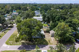 1601 54th St S, Gulfport, FL 33707 - Photo 41