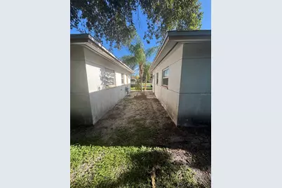 614 Rosery Road NW, Largo, FL 33770 - Photo 15