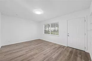 810 E 120th Ave, Tampa, FL 33612 - Photo 17