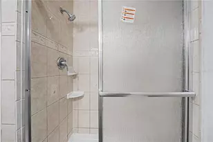 810 E 120th Ave, Tampa, FL 33612 - Photo 29