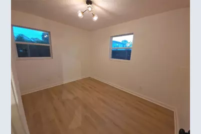 1020 19th Street S, Saint Petersburg, FL 33712 - Photo 17