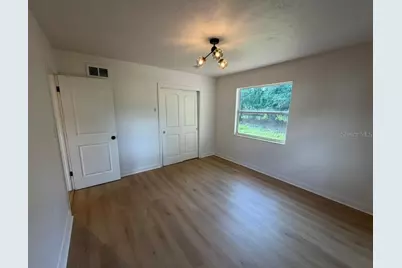 1020 19th Street S, Saint Petersburg, FL 33712 - Photo 9