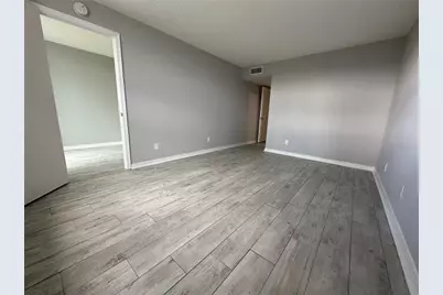 4720 Locust Street NE #101, Saint Petersburg, FL 33703 - Photo 15