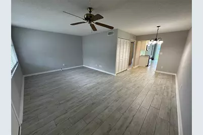 4720 Locust Street NE #101, Saint Petersburg, FL 33703 - Photo 21