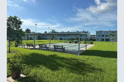 4720 Locust Street NE #101, Saint Petersburg, FL 33703 - Photo 23