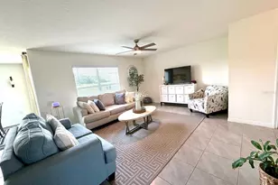 35291 Spruce Knob Ct, Dade City, FL 33525 - Photo 3