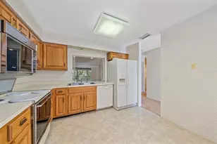 6347 Approach Rd, Sarasota, FL 34238 - Photo 15