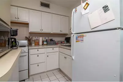 1000 8th Avenue NW, Largo, FL 33770 - Photo 25