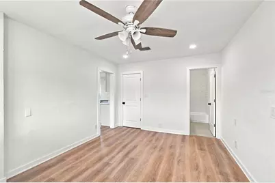 933 41st Avenue NE, Saint Petersburg, FL 33703 - Photo 15