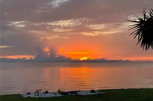 800 Bahia Del Sol Dr, Ruskin, FL 33570 - Photo 57