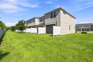 6361 Fairmont Ln, Palmetto, FL 34221 - Photo 23