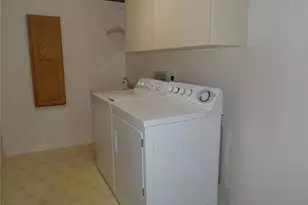 6282 Forestwood Dr E, Lakeland, FL 33811 - Photo 29