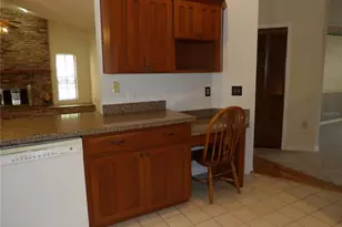 6282 Forestwood Dr E, Lakeland, FL 33811 - Photo 13