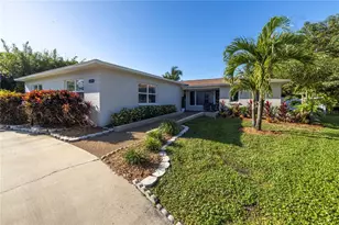 610 Cordova Blvd NE, Saint Petersburg, FL 33704 - Photo 5