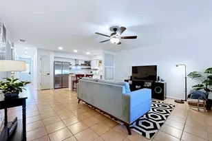 815 35th St W, Bradenton, FL 34205 - Photo 7