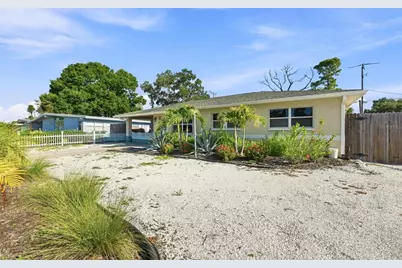 2304 Stanford Avenue, Bradenton, FL 34207 - Photo 3