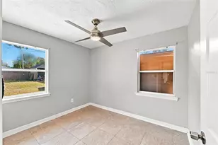2304 Stanford Ave, Bradenton, FL 34207 - Photo 17