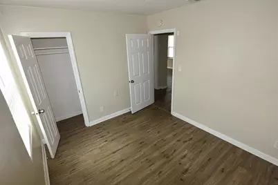 4642 10th Avenue S, Saint Petersburg, FL 33711 - Photo 13