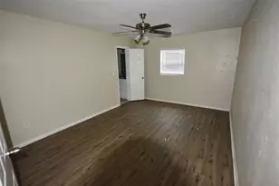 4642 10th Ave S, Saint Petersburg, FL 33711 - Photo 23