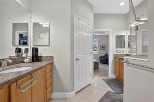 980 Pembroke Point Way, Sun City Center, FL 33573 - Photo 23