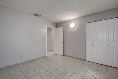 10306 Councils Way, Temple Terrace, FL 33617 - Photo 29
