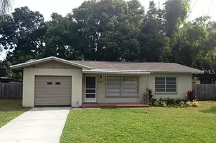 610 12th St NW, Largo, FL 33770 - Photo 3