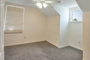 22817 St Thomas Cir, Lutz, FL 33549 - Photo 25