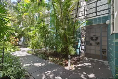 4950 Bayshore Blvd #8, Tampa, FL 33611 - Photo 55