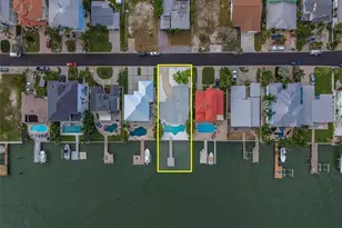 814 Bay Point Dr, Madeira Beach, FL 33708 - Photo 9