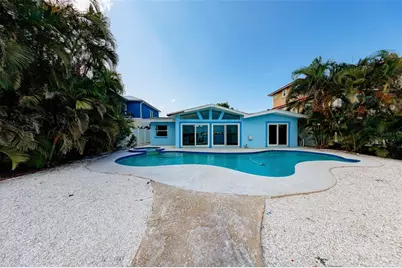 814 Bay Point Drive, Madeira Beach, FL 33708 - Photo 15