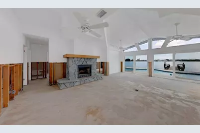 814 Bay Point Drive, Madeira Beach, FL 33708 - Photo 25