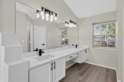 2208 Moon Shadow Road, New Port Richey, FL 34655 - Photo 15