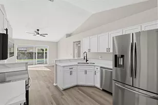 2208 Moon Shadow Rd, New Port Richey, FL 34655 - Photo 7