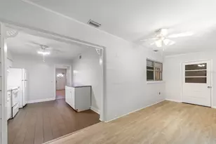 3775 59th St N, Saint Petersburg, FL 33710 - Photo 15