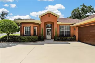 2803 Brooke Pines Ct, Plant City, FL 33566 - Photo 1