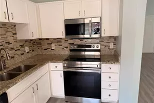 8321 Arabian Dunes Pl, Riverview, FL 33578 - Photo 7