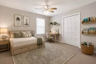 2704 W Gray St, Tampa, FL 33609 - Photo 23