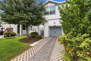 2704 W Gray St, Tampa, FL 33609 - Photo 1