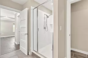 2704 W Gray St, Tampa, FL 33609 - Photo 19
