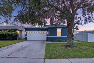 4951 Whistling Pines Ct, Wesley Chapel, FL 33545 - Photo 1
