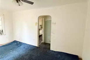 4935 5th Ave S, Saint Petersburg, FL 33707 - Photo 5