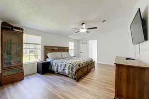 12717 Farmettes Rd, Lakeland, FL 33809 - Photo 13