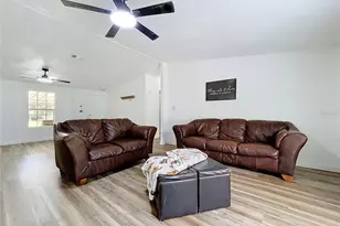 12717 Farmettes Rd, Lakeland, FL 33809 - Photo 5