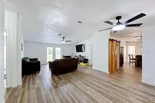 12717 Farmettes Rd, Lakeland, FL 33809 - Photo 3