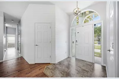 28707 Raleigh Place, Wesley Chapel, FL 33545 - Photo 3