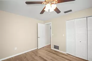 13635 97th Terrace, Seminole, FL 33776 - Photo 47