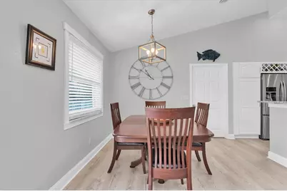 6501 Mockingbird Way S, Gulfport, FL 33707 - Photo 17