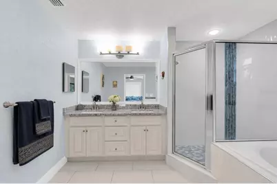 6501 Mockingbird Way S, Gulfport, FL 33707 - Photo 23