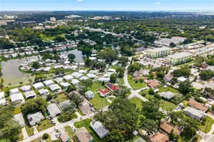 980 7th St NW, Largo, FL 33770 - Photo 43